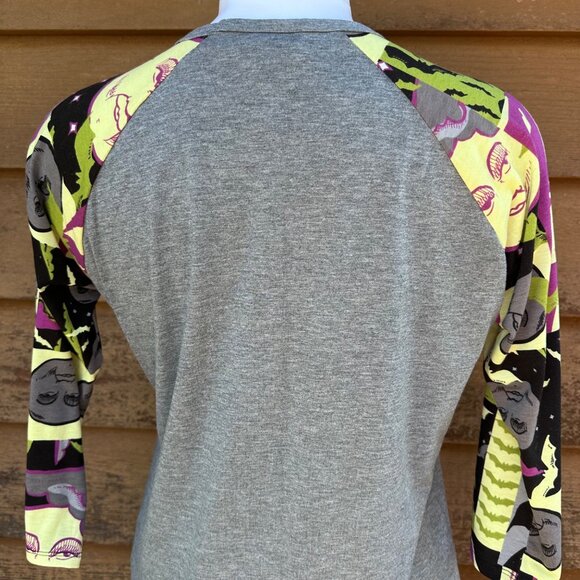 Raglan Style Grey Shirt With Halloween-Themed Graphic Sleeves & 3/4 Length Desig - Picture 8 of 8